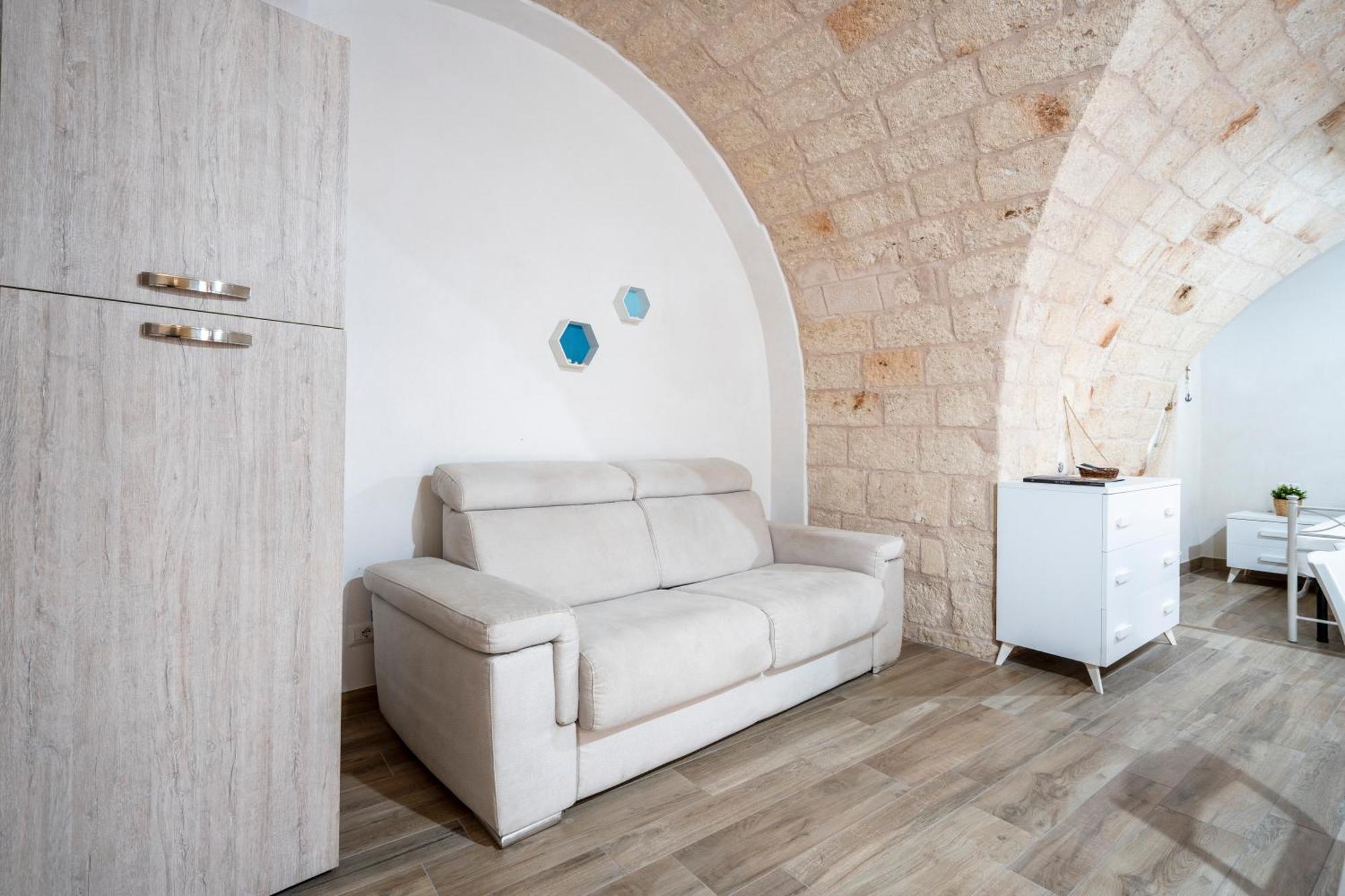 Ferienwohnung Casa Sardella, In Pieno Centro Storico A 300 Mt Dal Mare Monopoli Exterior foto