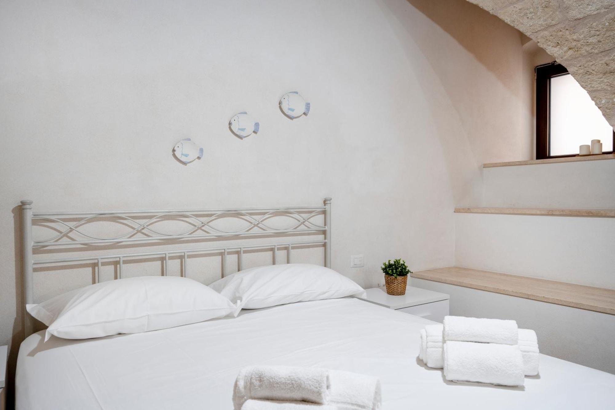 Ferienwohnung Casa Sardella, In Pieno Centro Storico A 300 Mt Dal Mare Monopoli Exterior foto